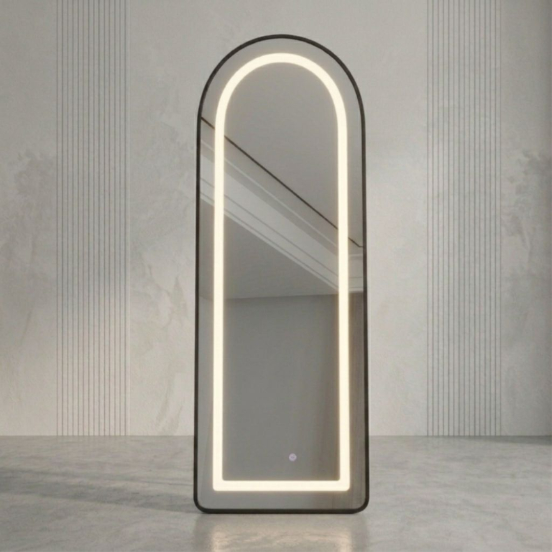 Oglindă cu iluminare LED, M24-185, rotungită, 150 x 40 cm, pe picior și pe perete - Negru